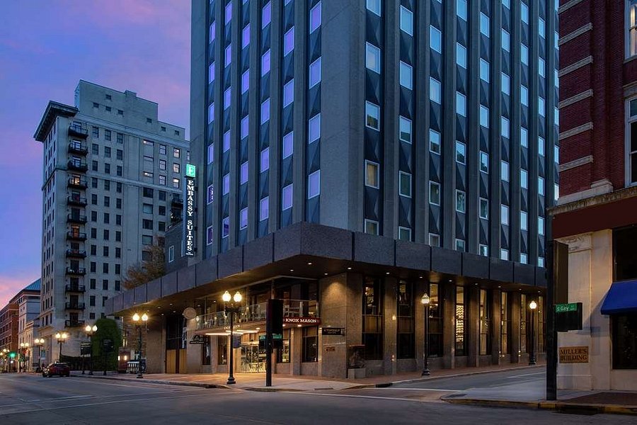 Embassy Suites by Hilton Dallas Market Center, Dallas | HotelsCombined