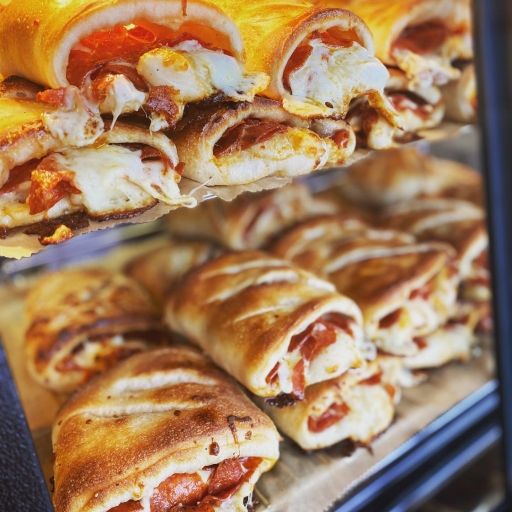 DiCarlo's Pizza Downtown Knoxville