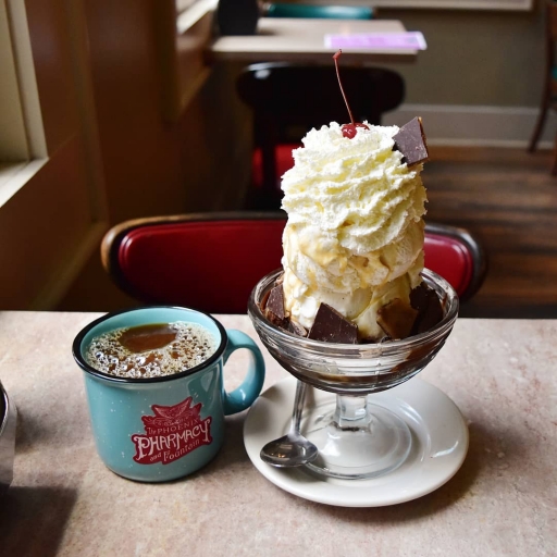 Phoenix Pharmacy & Fountain Downtown Knoxville