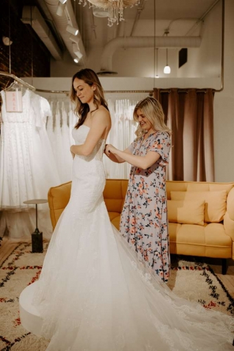 Vow'd Weddings | Downtown Knoxville